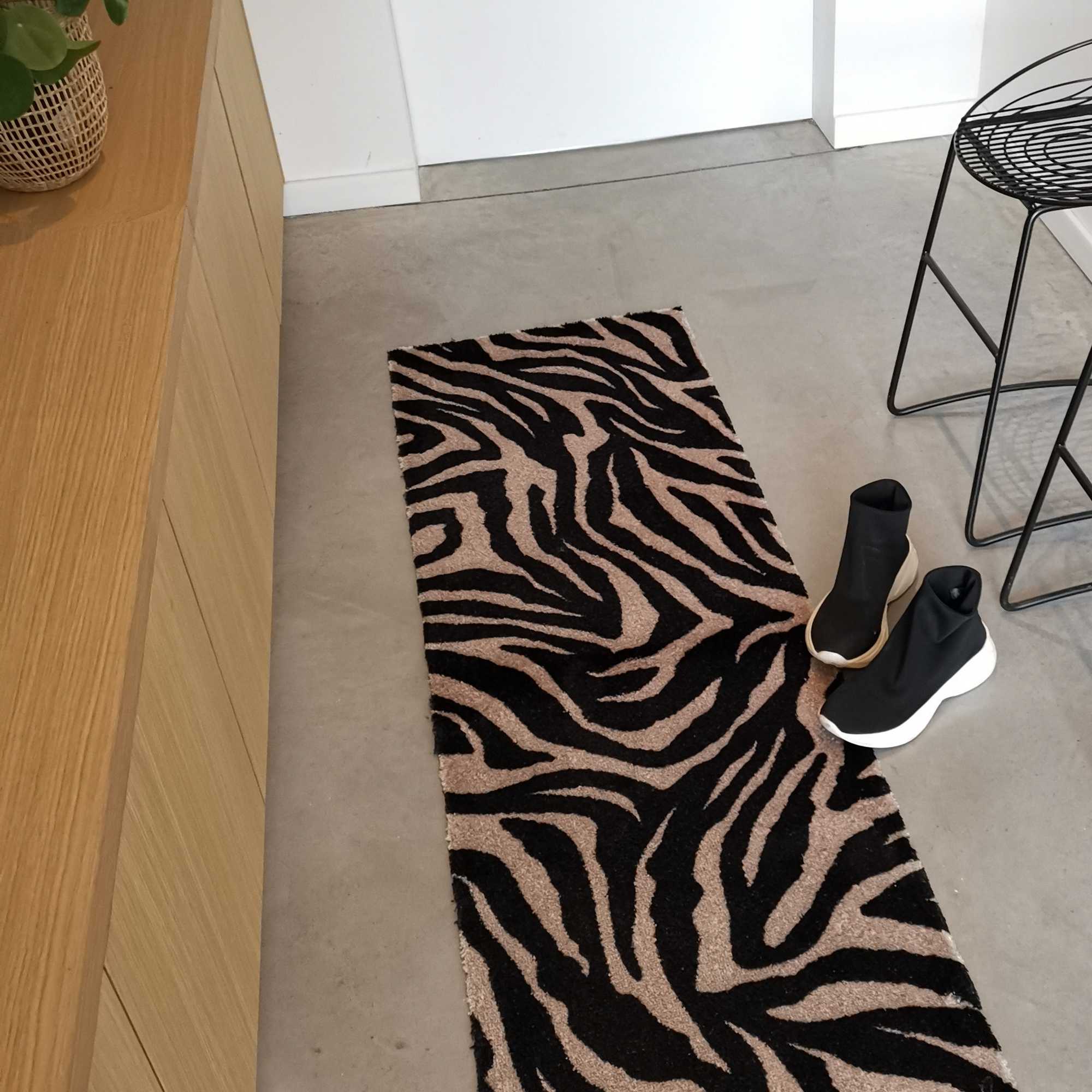 Jolie Zebra Washable Runner Mats In Black Beige